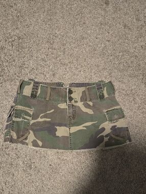 Vintage Abercrombie & Fitch Green Camo Cargo Mini Skort